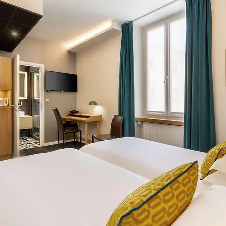 Western Monopole Metropole Hotel 4*